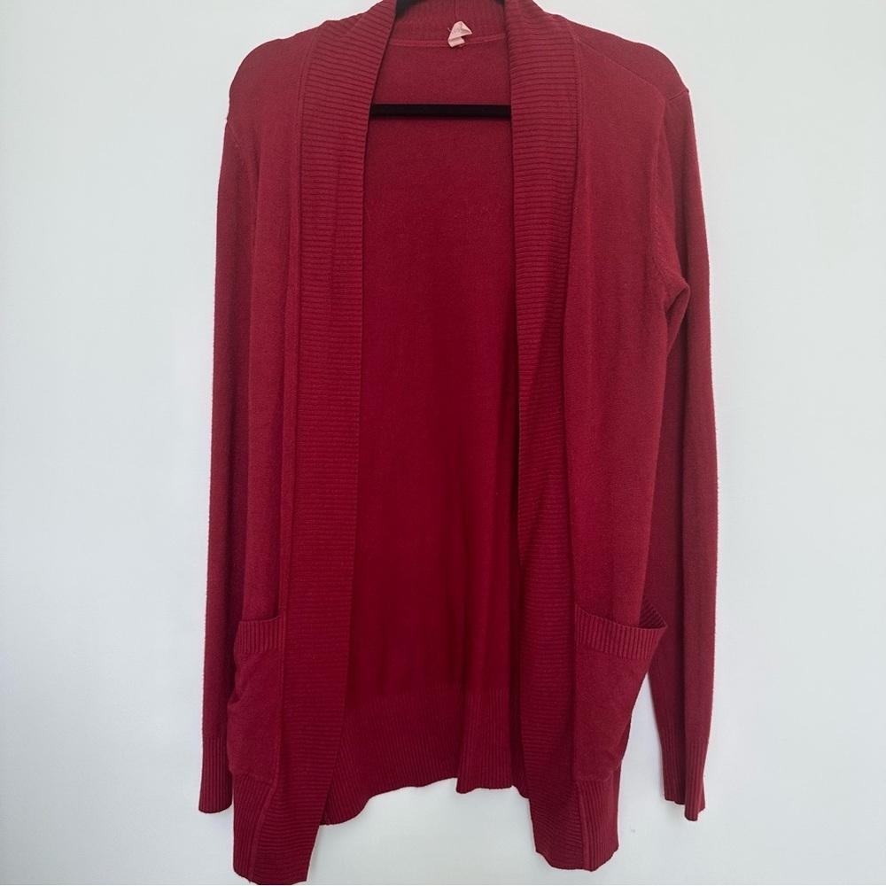 Red cardigan pink Lilly